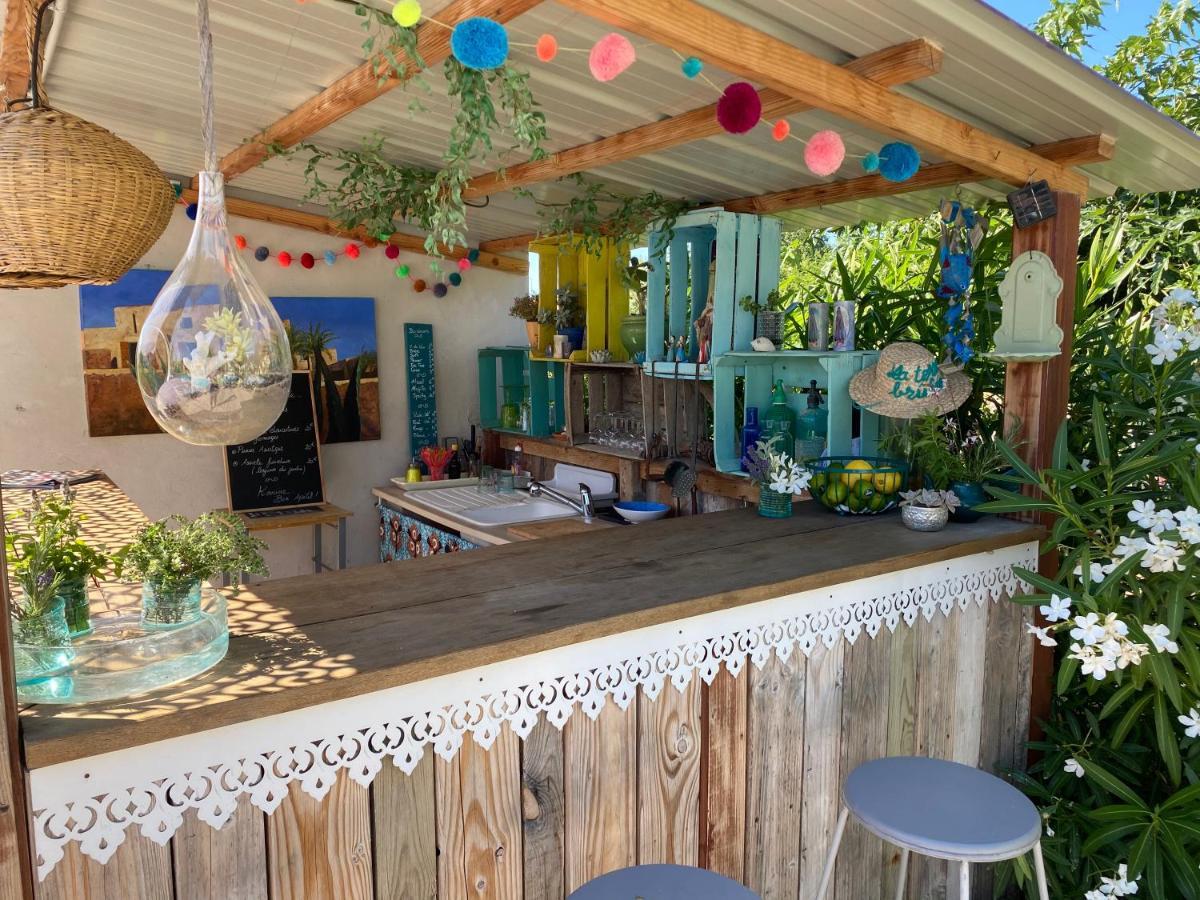 B&B La Terre Brulee Aigues-Mortes Zewnętrze zdjęcie