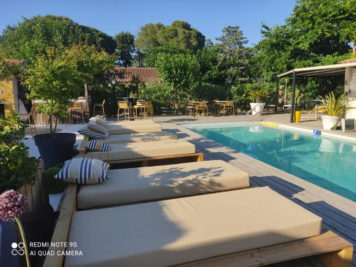 B&B La Terre Brulee Aigues-Mortes Zewnętrze zdjęcie