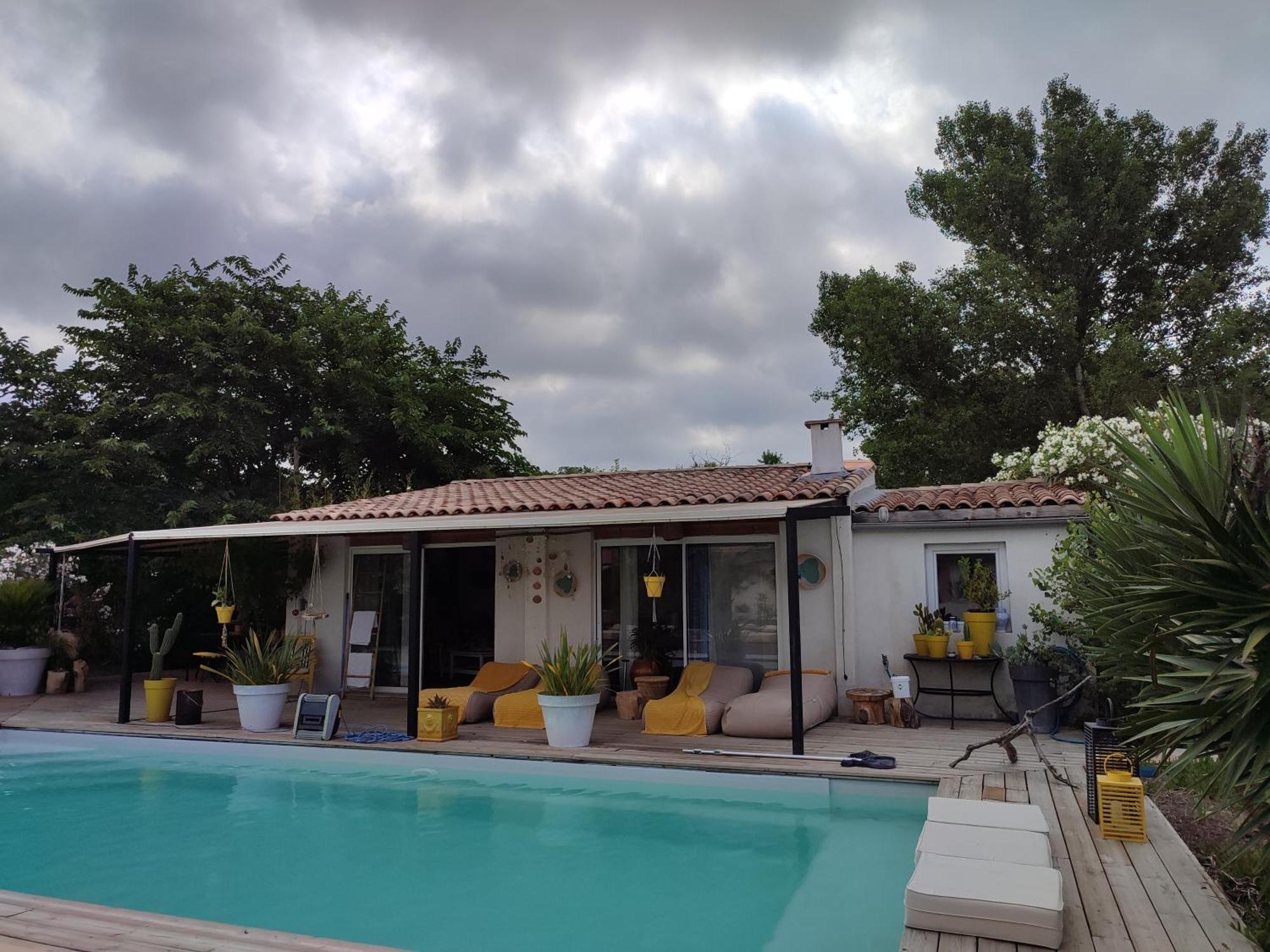B&B La Terre Brulee Aigues-Mortes Zewnętrze zdjęcie